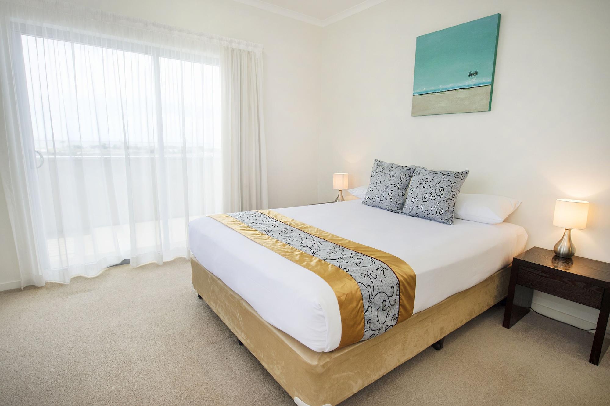 Gladstone City Central Apartment Hotel Official Екстериор снимка