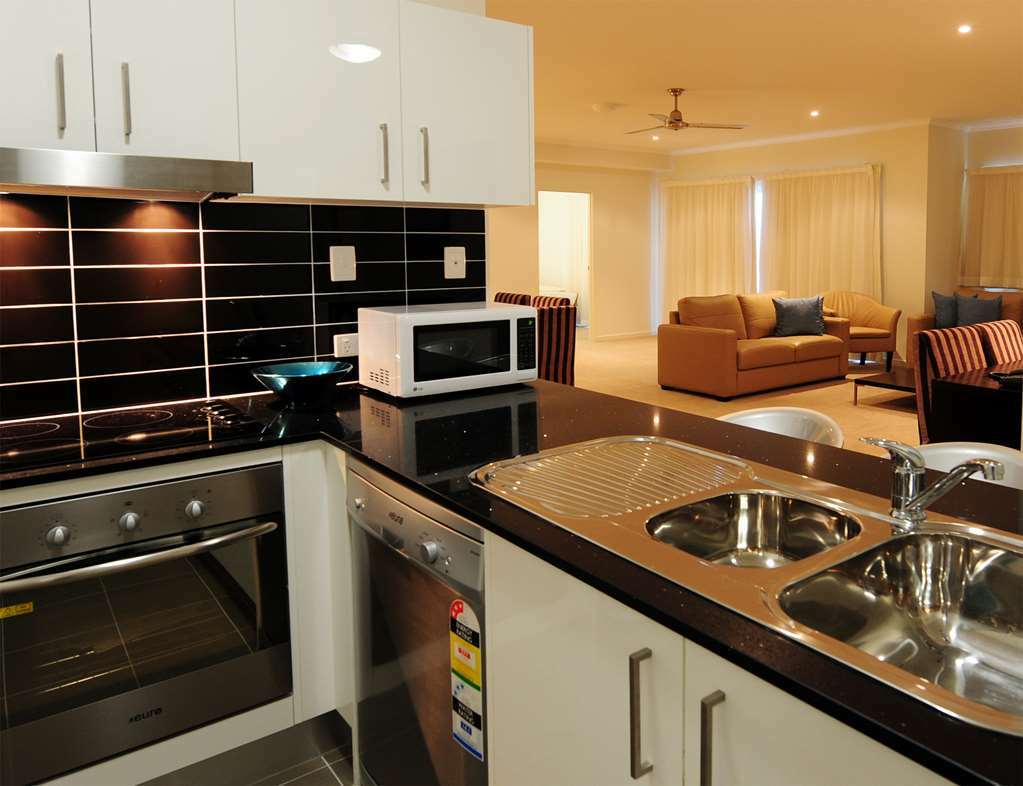 Gladstone City Central Apartment Hotel Official Стая снимка