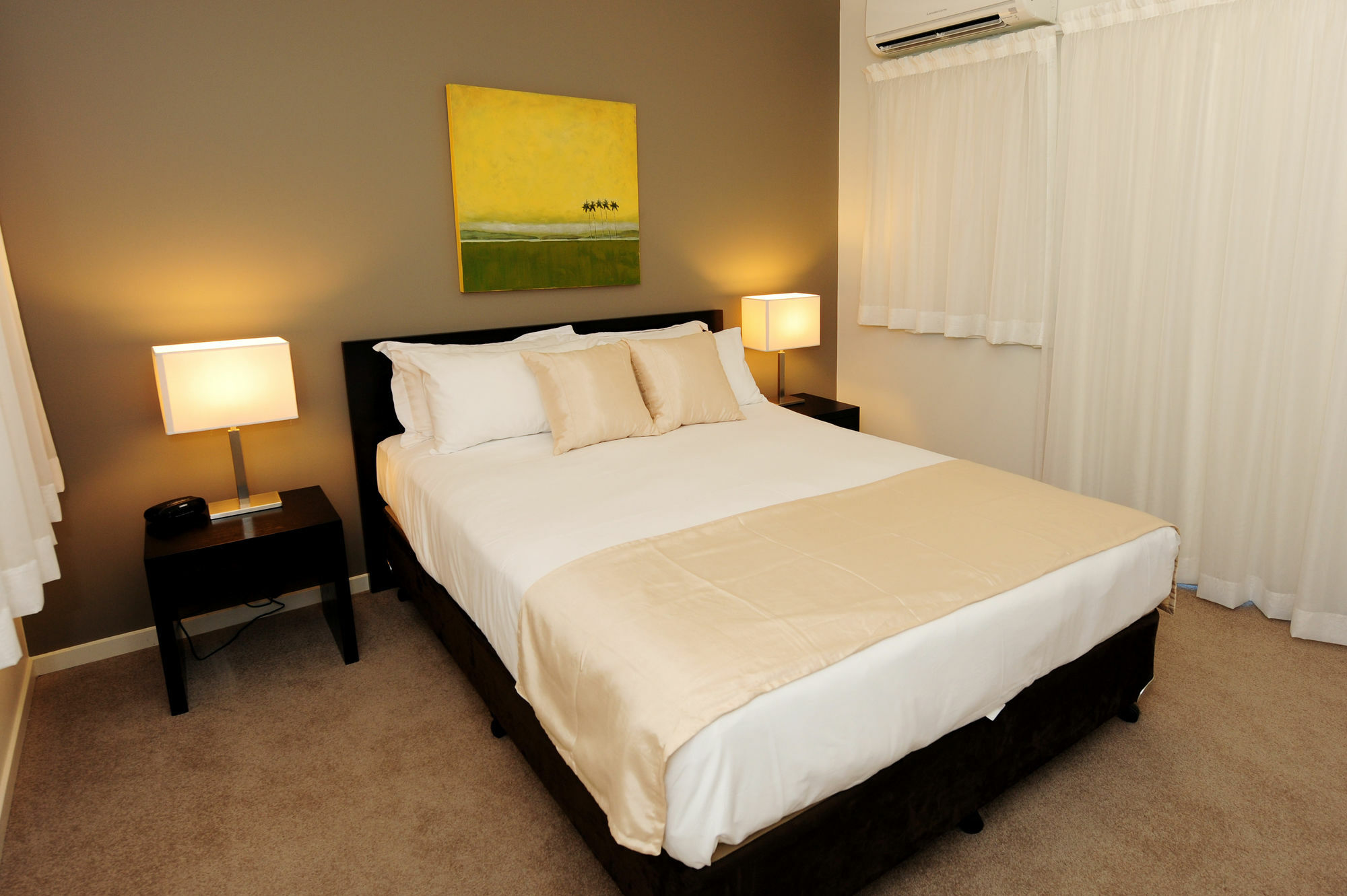 Gladstone City Central Apartment Hotel Official Екстериор снимка